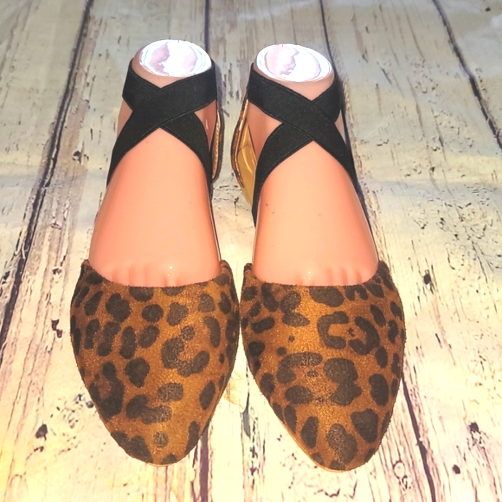 Leapord flats